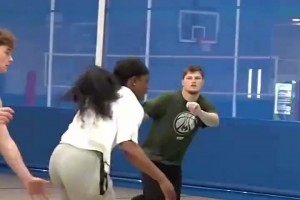 歡迎來(lái)到籃球的最高殿堂！