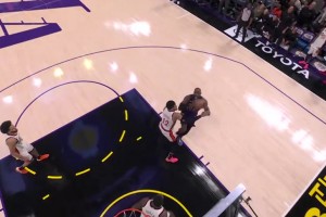 騎馬射箭2+1&強硬生突！詹姆斯關(guān)鍵時刻連得5分為湖人續(xù)命