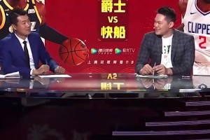 朱芳雨：我在國(guó)家隊(duì)小前鋒里算比較壯了，但跟詹姆斯比還小一圈