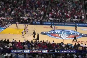 華盛頓大學(xué)的傳奇人物！回顧小托馬斯大學(xué)時期的壓哨絕殺！