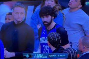 ??我成小丑了？比塔澤笑著對波津說拜拜，沒料到被驅(qū)逐的是自己