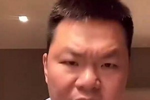 打得過詹姆斯嗎？朱芳雨：肯定打不過呀，但08年面對(duì)他時(shí)我不怕