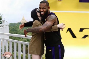 AI技術太強大了！女詹蜜曬和詹姆斯隔空抱抱??????