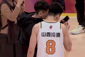 不管幾歲，快樂萬歲哦！