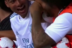 馬塞洛一臉難以置信！C羅詭異弧線世界波破門！