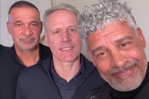 范巴斯滕古利特里杰卡爾德齊聚！這一個個白頭發(fā)都出來了??