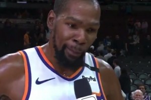 認(rèn)同嗎？杜蘭特前日在采訪中稱約基奇為“歷史前十球員”