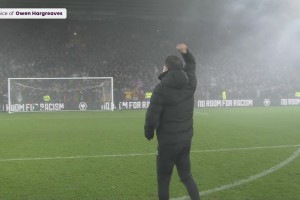 你也來(lái)！狼隊(duì)新主帥佩雷拉賽后轟出農(nóng)夫三拳慶祝??????