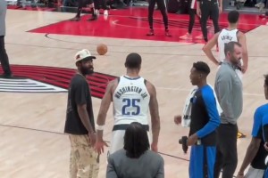 好好好，遠在達拉斯也有小黑子