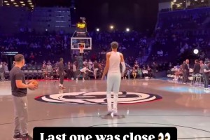 文班想來后場(chǎng)三分，結(jié)果連續(xù)四個(gè)三不沾……最后一個(gè)就差一點(diǎn)！