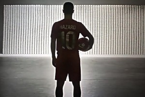 一擊命中！阿扎爾這腳法屬于什么水平？