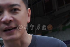 看到大莫開(kāi)心嗎？楊鳴：開(kāi)心個(gè)屁啊 代表廣東我還開(kāi)心??