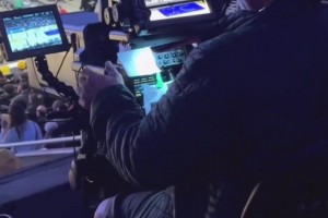 原來(lái)NBA的實(shí)時(shí)轉(zhuǎn)播是這樣的啊~