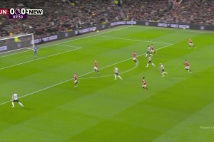 切爾西落后！約根森出擊送點，德拉普點射破門