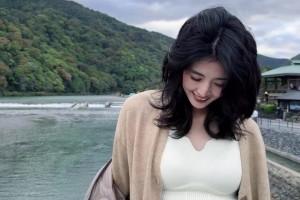 假如…趙麗娜追我我該怎么辦??