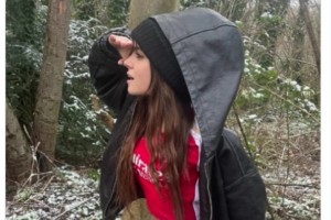 阿森納成人女博主球迷：在積分榜上找曼聯(lián)和熱刺??