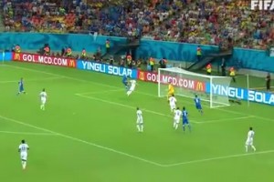 在場上到處都是威脅的梅西！不知道再看到這樣的球員得等多少年！