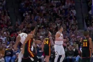 簡(jiǎn)直就是當(dāng)代魔術(shù)師！約老師這記妙傳真的太瘋狂了！