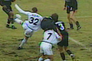 C羅女友喬治娜這身晚禮服絕了，實(shí)在是太有氣質(zhì)了??