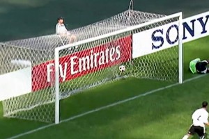 年輕的寬師！克羅斯在U17世錦賽上的任意球破門(mén)