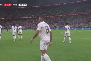 ??姆總太強(qiáng)了！姆巴佩中場帶球極速推進(jìn)一條龍破門！