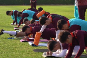 林良銘：一天兩練的訓(xùn)練強(qiáng)度很大，新人們正在快速融入球隊(duì)??