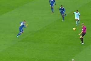 何時(shí)還能看到曼城踢出這樣的場(chǎng)控足球？