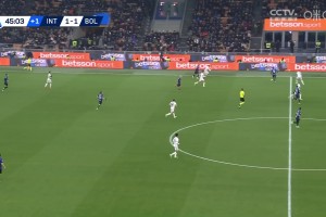 火速扳平！迪馬爾科射門被撲，鄧弗里斯補(bǔ)射建功