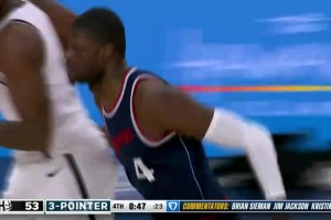 保羅：??？班巴轟三分快船末節(jié)領先58分！解說直呼：快截圖！