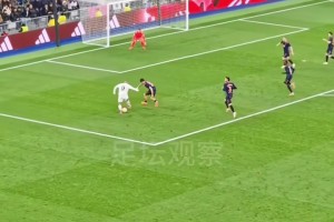 近距離實(shí)拍姆巴佩一條龍殺入禁區(qū)，最近的狀態(tài)有回暖啊??