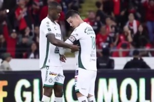 開(kāi)啟新征程！33歲J羅墨西哥聯(lián)賽首秀，并戴上隊(duì)長(zhǎng)袖標(biāo)！