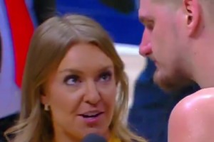 出手后場三分的時候在想啥？約基奇：我知道它會進(jìn)的??