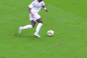 團隊配合更重要！維尼修斯在場上還是很無私的！