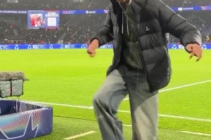 不敢想象，如果2米24的文班亞馬去踢足球，會(huì)是什么畫(huà)面