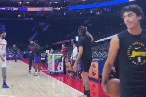 哈哈哈！濃眉這是要讓恩比德來湖人這邊熱身嗎？??