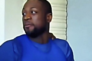 科比調(diào)侃詹姆斯韋德：我第一次打全明星時 你們還在上小學(xué)了??