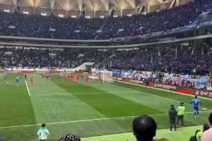 申花精神就是永不言棄，比賽沒有結(jié)束，一切都可逆風(fēng)翻盤!