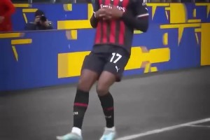 影響了一代人的球員！C羅的迷弟現(xiàn)在都已經(jīng)出類拔萃！