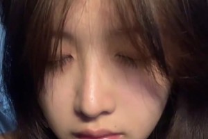 曼城女博主哭哭：家人們，主場(chǎng)被補(bǔ)時(shí)反超比分該怎么辦呀??