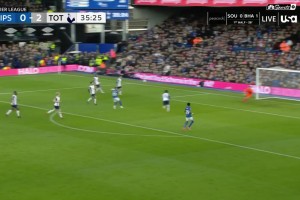 熱刺丟球！杰克-克拉克送助攻！哈欽森推射破門扳回一球！