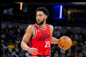 底薪的西蒙斯還是挺香的??