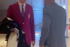 王治郅讓周鵬多打5年 ~