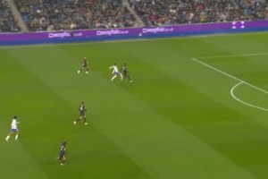 英超2月最佳進(jìn)球！三笘薰vs切爾西神級(jí)停球+內(nèi)切兜射??