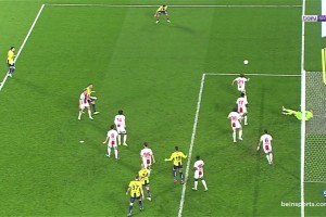 這門將神了！薩姆松體育門將飛身撲出哲科近距離必進球！