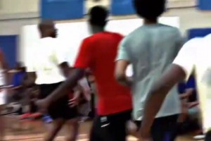 沖擊力要溢出屏幕了！巔峰西蒙斯真是讓人無限遐想啊！