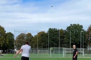 瞄近打遠(yuǎn)！除了沒(méi)拿冠軍，凱恩是那么無(wú)敵