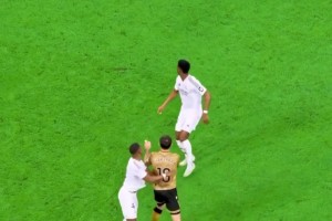 優(yōu)雅永不過(guò)時(shí)！貝林厄姆不僅繼承了大師的號(hào)碼，還有大師的優(yōu)雅