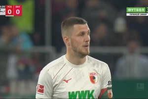 拜仁客場(chǎng)先丟球！吉安努利斯禁區(qū)內(nèi)抽射破門(mén)！