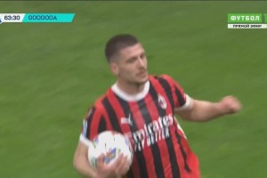 米蘭扳平2-2比分！福法納直塞助攻約維奇單刀破門！