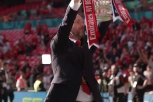 滕哈赫時代！這一年沒人能相信，曼聯(lián)能擊敗曼城奪得足總杯冠軍！